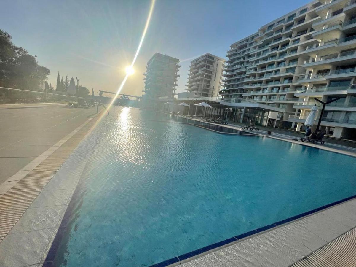 Sea View Suites By The Coast فاماغوستا المظهر الخارجي الصورة