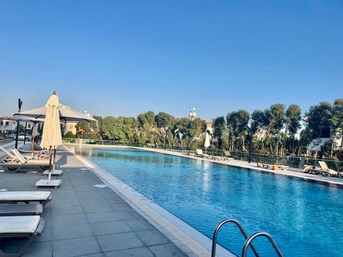 Sea View Suites By The Coast فاماغوستا المظهر الخارجي الصورة