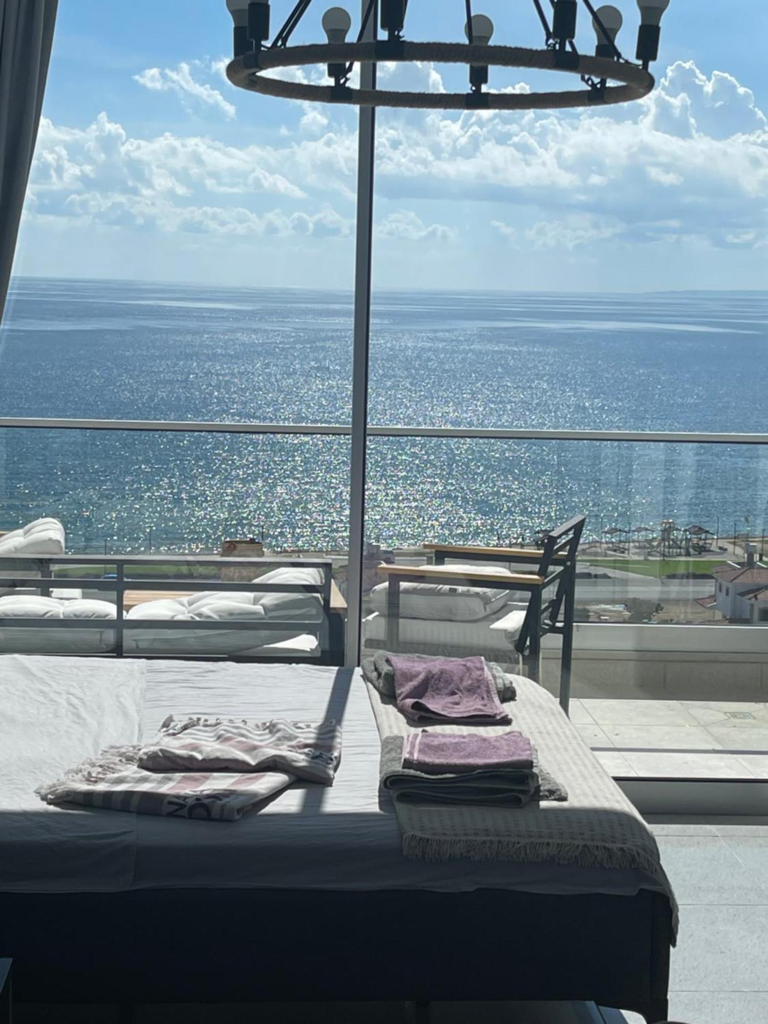 Sea View Suites By The Coast فاماغوستا المظهر الخارجي الصورة