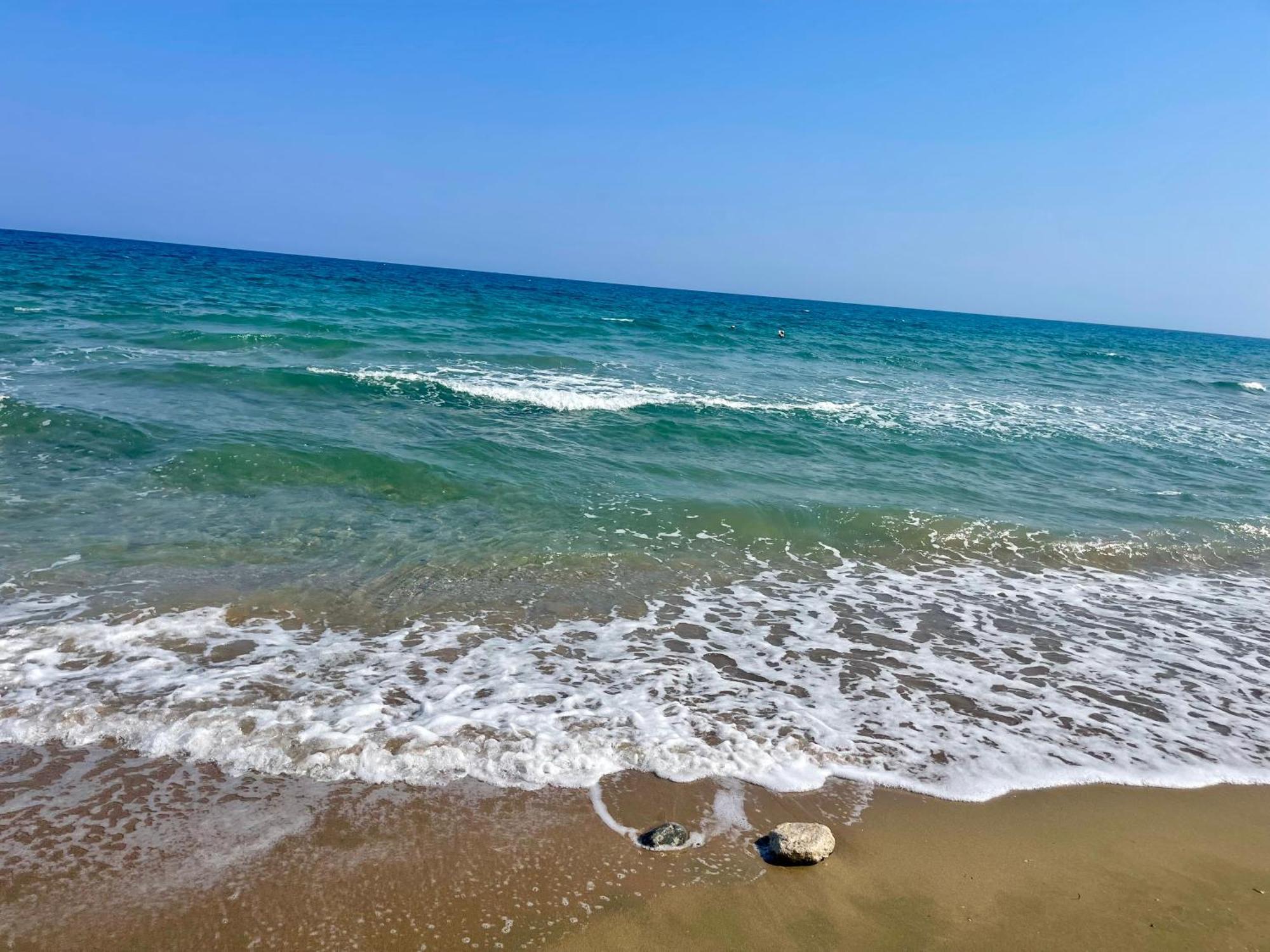 Sea View Suites By The Coast فاماغوستا المظهر الخارجي الصورة